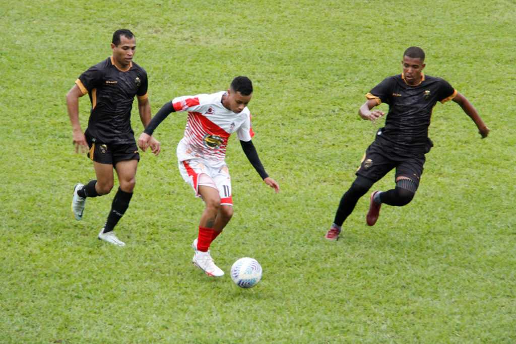 CINCO EQUIPES SE CLASSIFICAM PARA A TAÇA PRATA DO AMADORZÃO DE JAGUARIÚNA cinco-equipes-se-classificam-para-a-taca-prata-do-amadorzao-de-jaguariuna