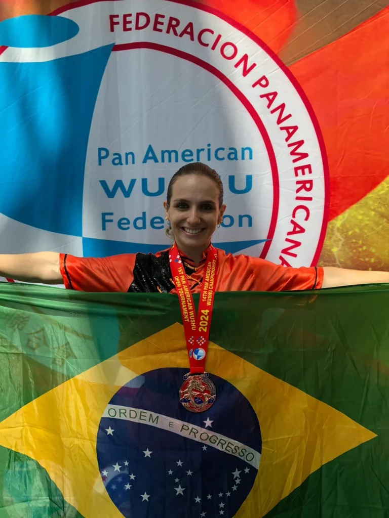 moradora-de-jaguariuna-conquista-medalhas-no-14o-campeonato-pan-americano-de-wushu