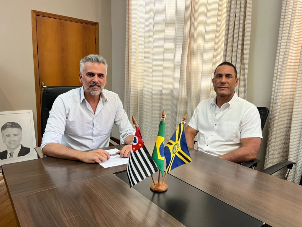 tenente-coronel-maurano-e-o-novo-secretario-de-seguranca-de-jaguariuna