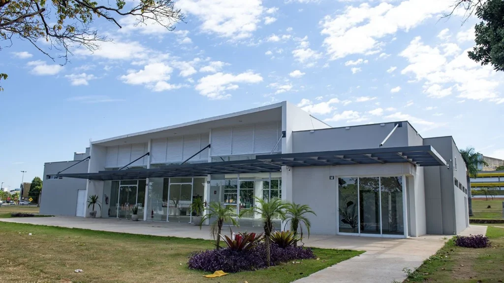 liquida-jaguar-movimenta-consumidores-no-boulevard