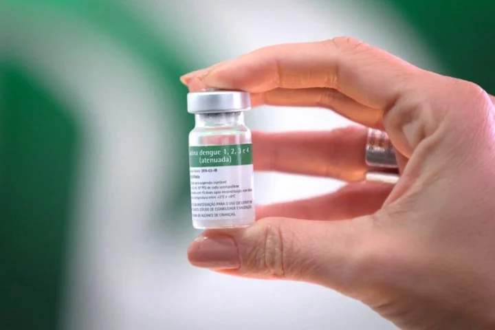 VACINAÇÃO CONTRA A DENGUE PARA PROFISSIONAIS DA SAÚDE TEM INÍCIO NESTA SEGUNDA EM JAGUARIÚNA vacinacao-contra-a-dengue-para-profissionais-da-saude-tem-inicio-nesta-segunda-em-jaguariuna
