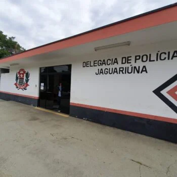 homem-e-detido-apos-agredir-bebe-de-5-meses-durante-chamada-de-video-em-jaguariuna