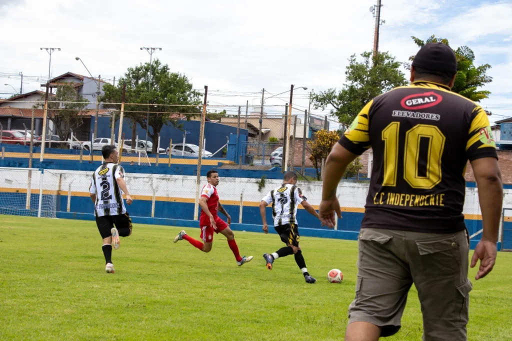 Quarta rodada do Campeonato de Futebol Veteranos movimenta Jaguariúna na próximo domingo quarta-rodada-do-campeonato-de-futebol-veteranos-movimenta-jaguariuna-neste-domingo