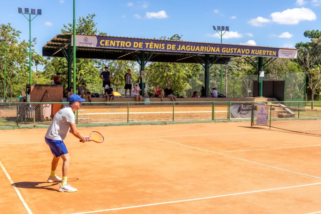 1o-campeonato-municipal-de-tenis-de-jaguariuna-tem-fase-decisiva-no-fim-de-semana