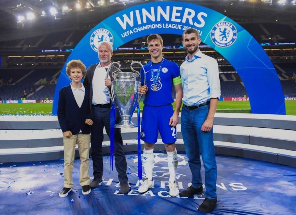 chelsea-e-punido-por-74-infracoes-da-fa-e-multado-em-r$-68,2-milhoes