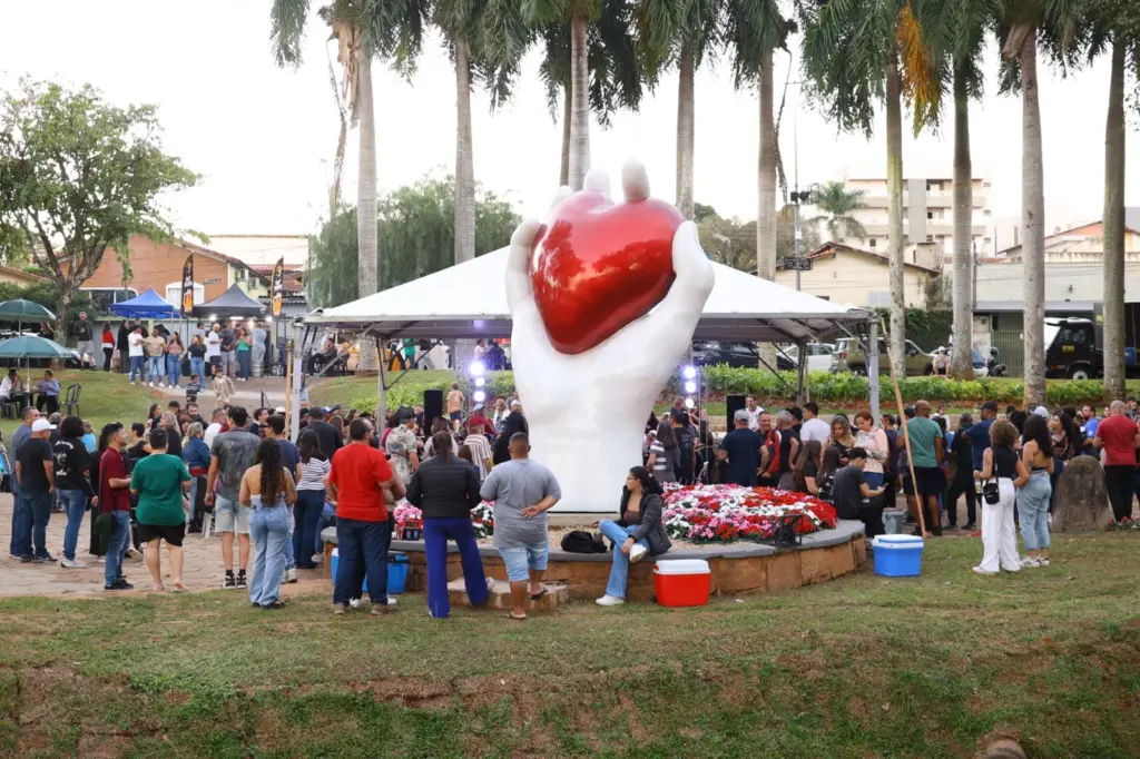 praca-do-amor-recebe-mais-uma-edicao-do-‘samba-no-parque’-neste-domingo