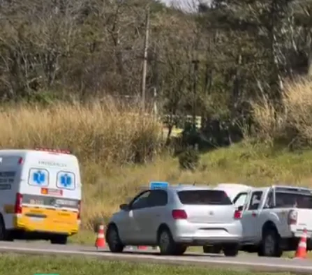 homem-morre-apos-ser-atingido-por-caminhao-na-sp-340,-em-jaguariuna