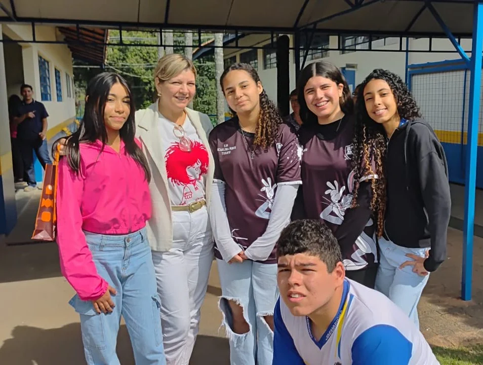 Cinco alunos de Jaguariúna avançam para segunda fase do EPTV na Escola 2026 cinco-alunos-de-jaguariuna-avancam-para-segunda-fase-do-eptv-na-escola-2026