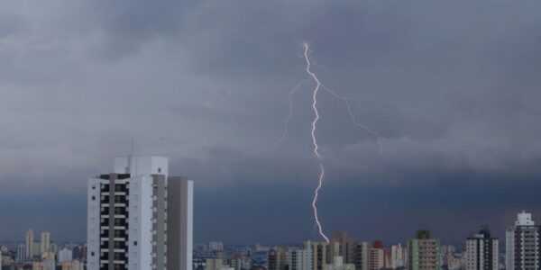 São Paulo terá mais chuvas fortes no final da tarde desta quinta (15) sao-paulo-tera-mais-chuvas-fortes-no-fim-da-tarde-desta-quinta-(15)